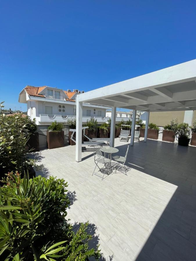 Casa Plauto Attico Senza Cucina Without Kichen Lejlighed Bellaria-Igea Marina Eksteriør billede